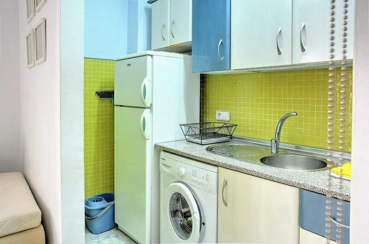 Apartamento Para Dos En San Bernardo إشبيلية إسبانيا